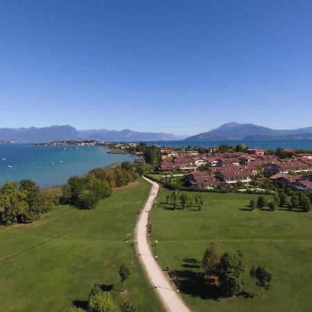 Resort Caesar C4 Sirmione - Gardagate Екстер'єр фото