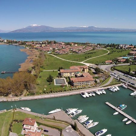 Resort Caesar C4 Sirmione - Gardagate Екстер'єр фото