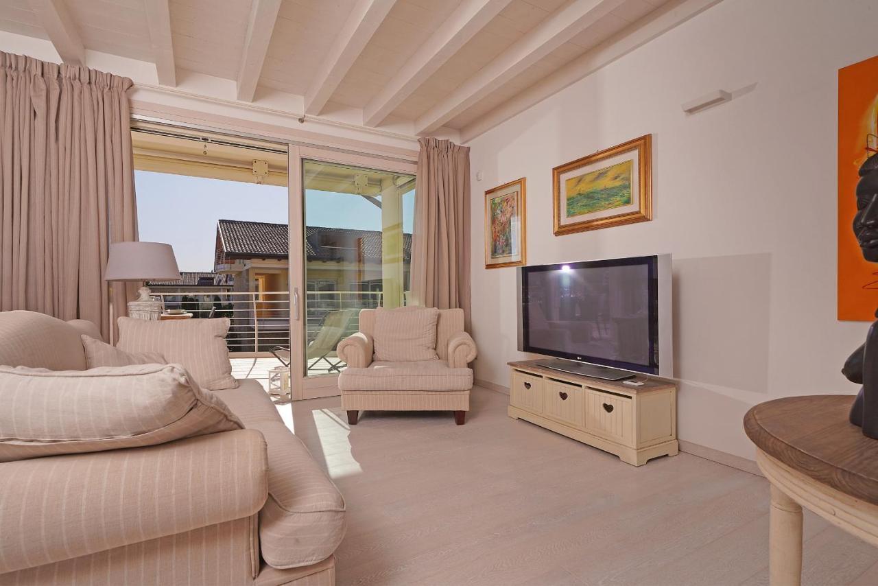 Resort Caesar C4 Sirmione - Gardagate Екстер'єр фото